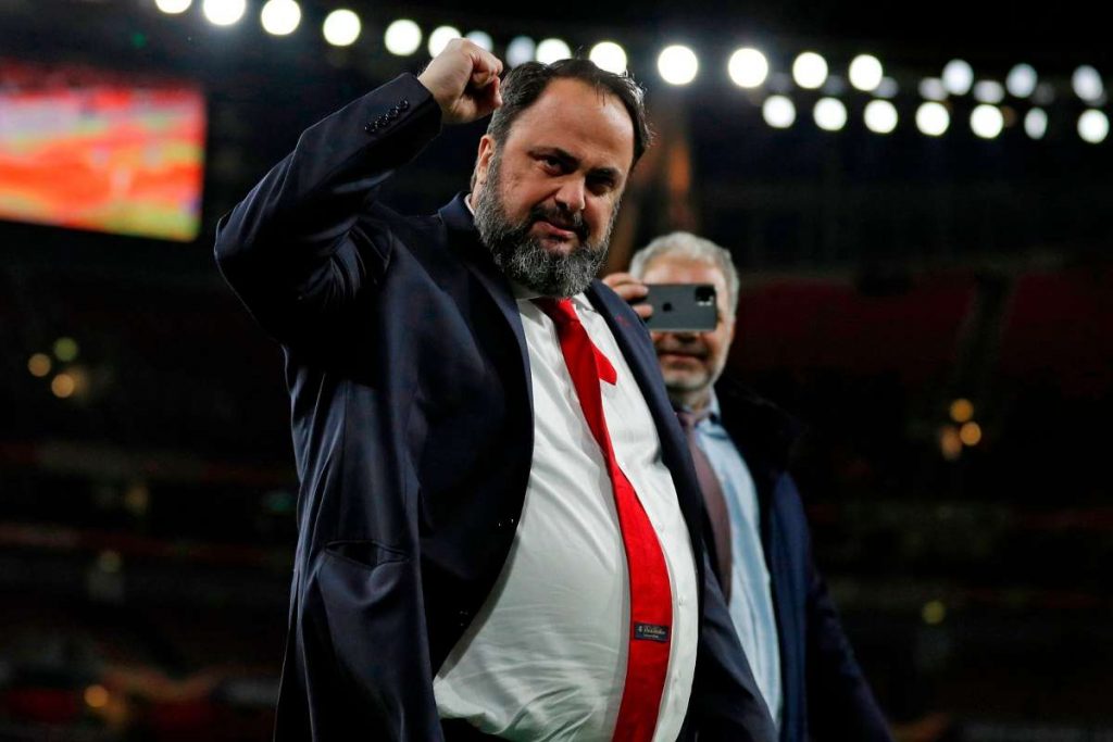 Marinakis