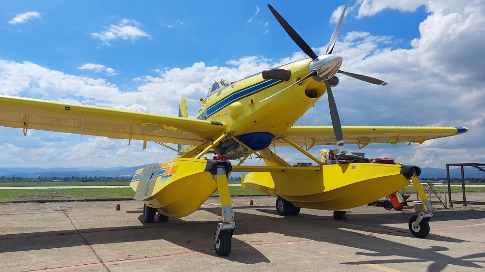 avion za gasnenje pozar er trktor