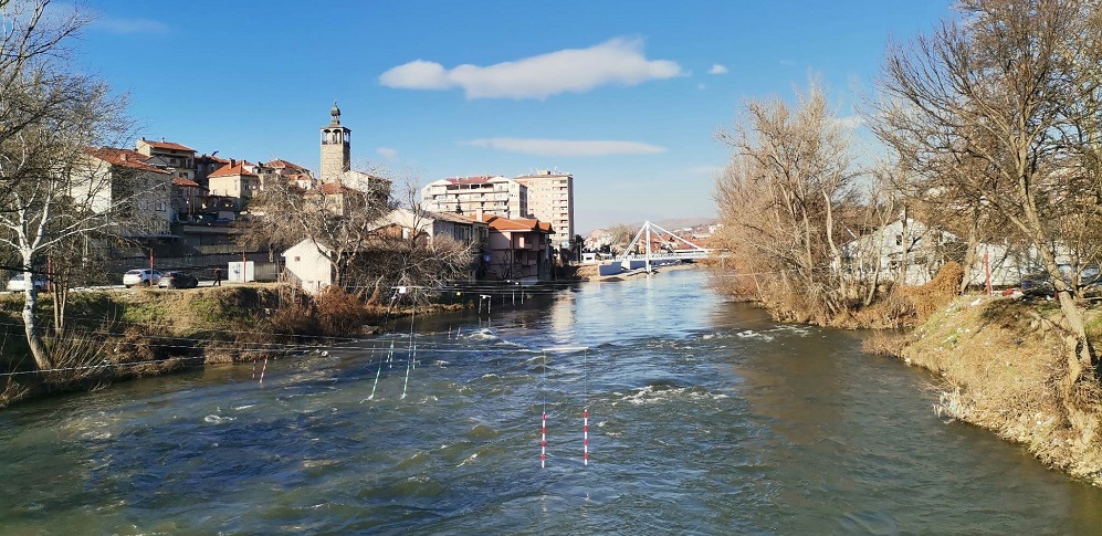 Veles, Vardar od Star most Januari 2024 soncevo