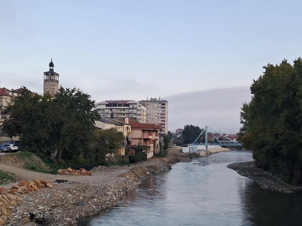 Услови за утринска магла во котлините, преку ден сончево