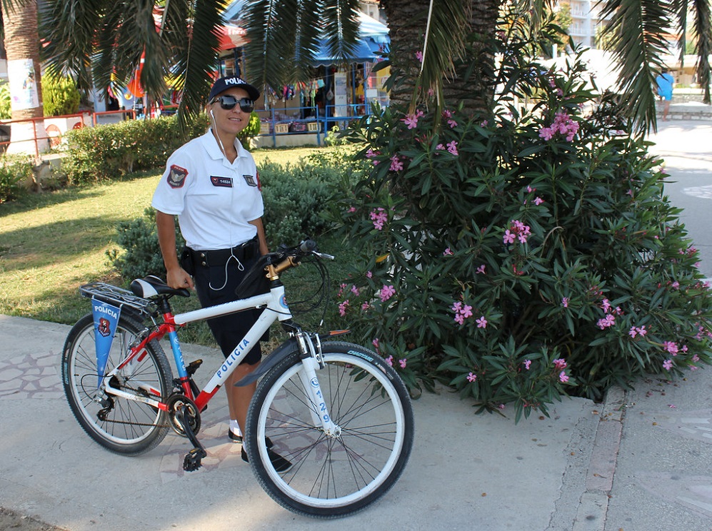 saranda_police_bike