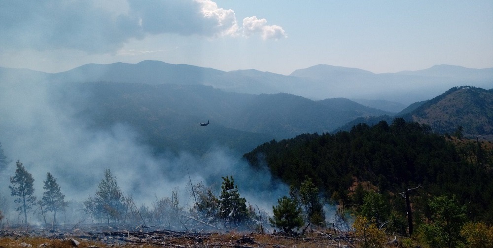 Pozari gasnenje so avion